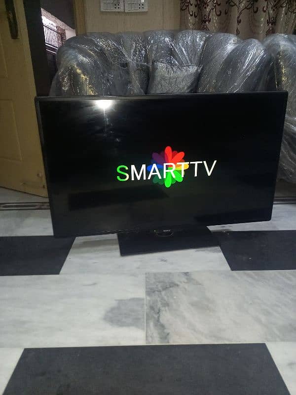 Sony Led Tv smart 42 inch good condition no fault 8