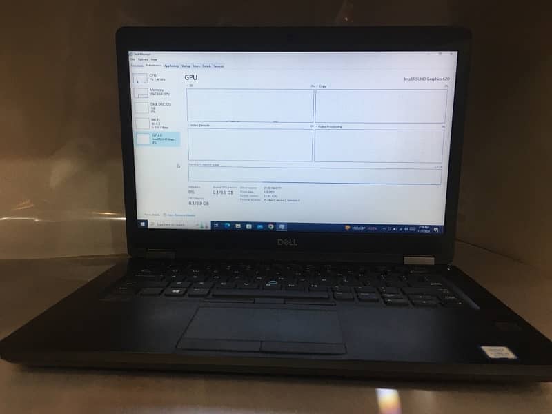 Dell Latitude  5490 7