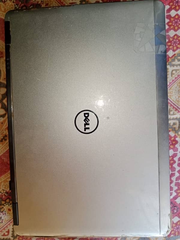 Dell 10 by 10 core i7 6th gnrtion 4gb/500gb btry instal exchg good mbl 3