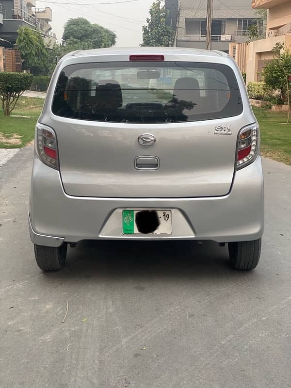 Daihatsu Mira 2015 11