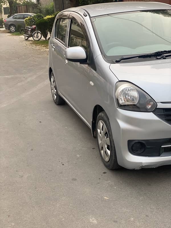 Daihatsu Mira 2015 3