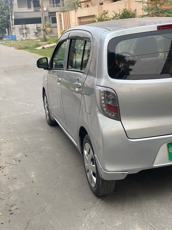 Daihatsu Mira 2015 9