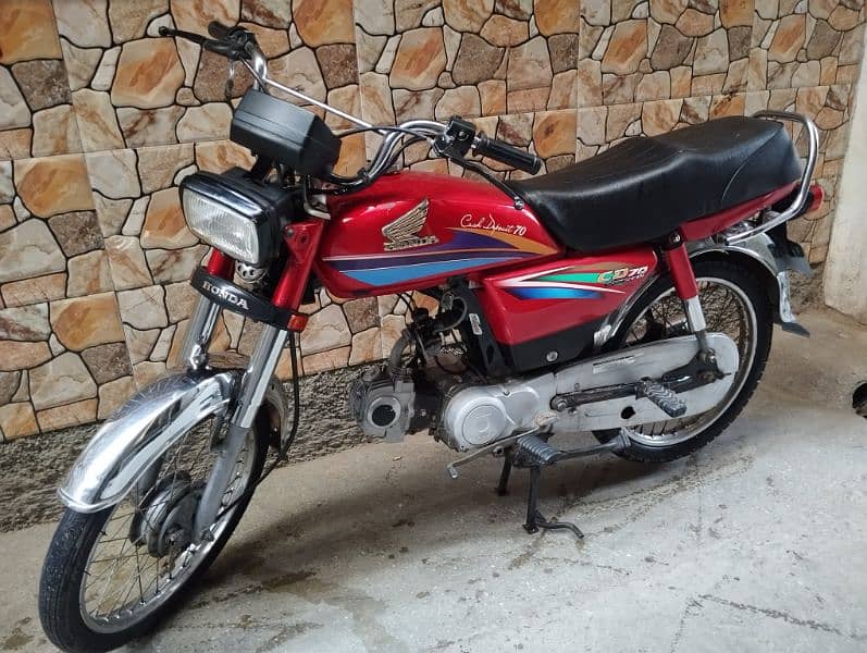 Honda cd 70 2016 model Karachi Number 1