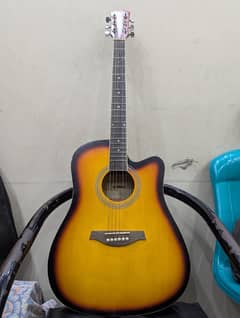 Yamaha Jumbo Semi Acoustic guitar for sell