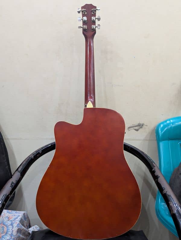 Yamaha Jumbo Semi Acoustic guitar for sell 1