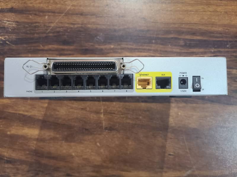 Telephony Gateway Cisco SPA8000 8-Port IP (Branded Used) 19