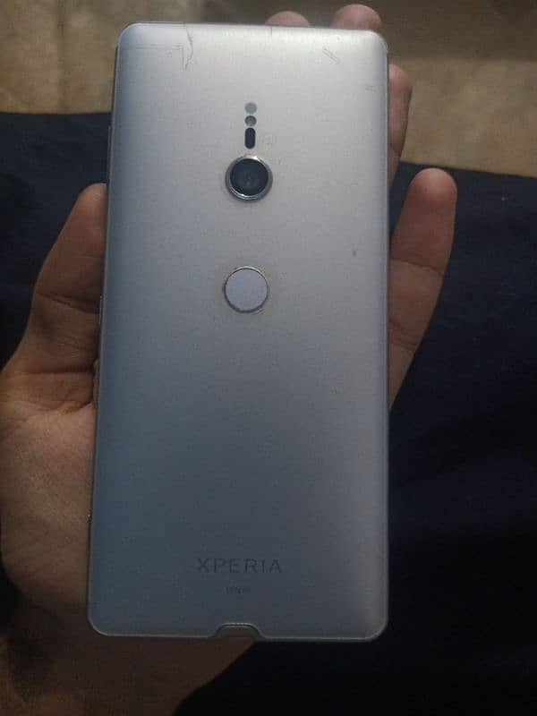 Sony xz3 4/64 for sale (pta approved) 03070773076 contact on WhatsApp. 0