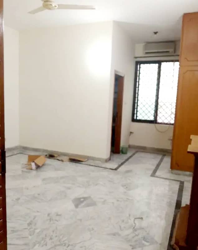 F-11 Beautiful Upper Portion 2/Bedroom Marble Flooring For Rent 5