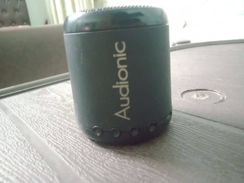 Audionic Bluetooth speaker 0