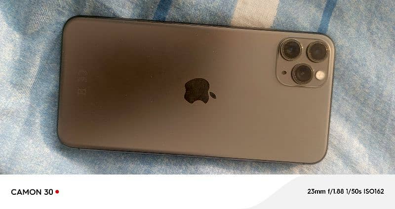 IPhone 11 Pro max(non pta 3