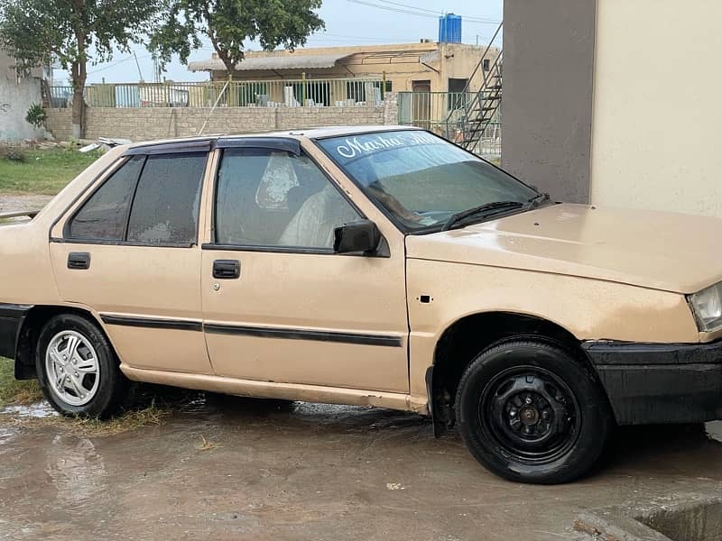 Mitsubishi Lancer 1987 exchange possible 9