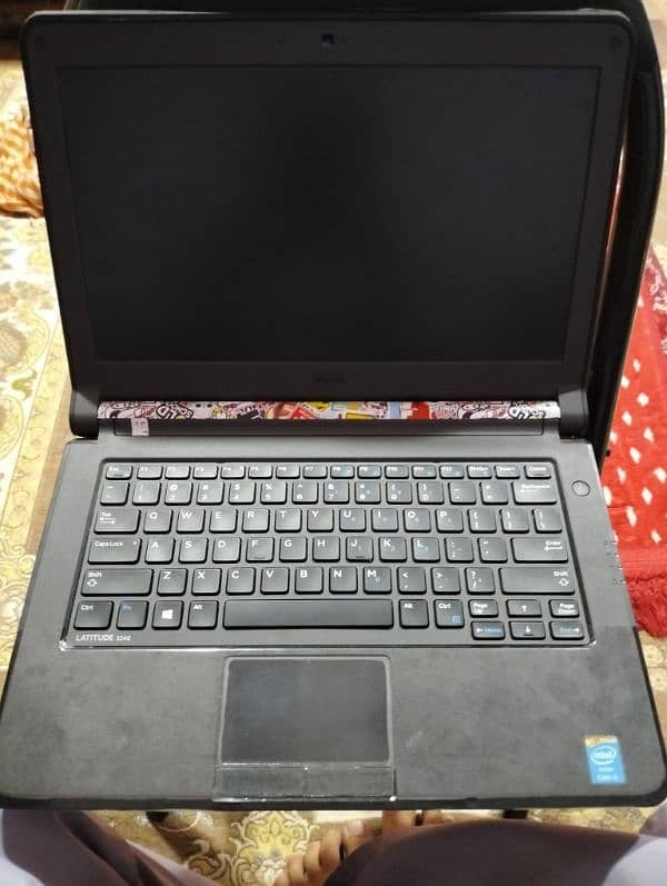 Dell Laptop 0