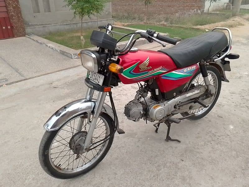 Honda CD 70 2021 03127915119 2