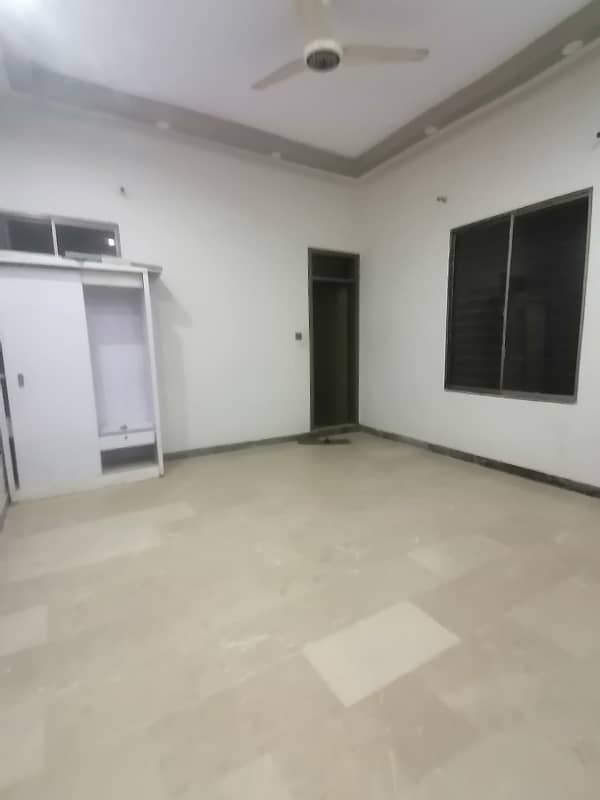 120 Sq Yards Double Story House For Rent in Sector Q Gulshan-e-Maymar 3