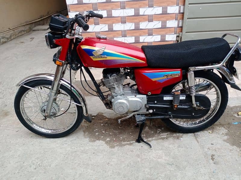 Honda 125 2004 8