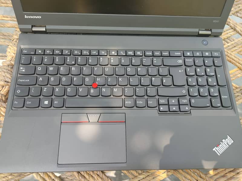 Lenovo Thinkpad t540p 8