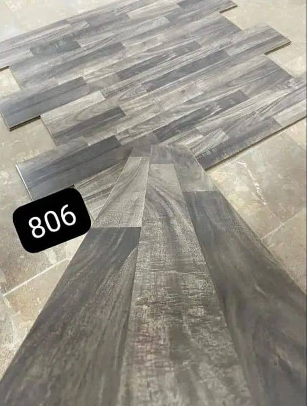 Vinyl Flooring/Wooden Flooring. 19