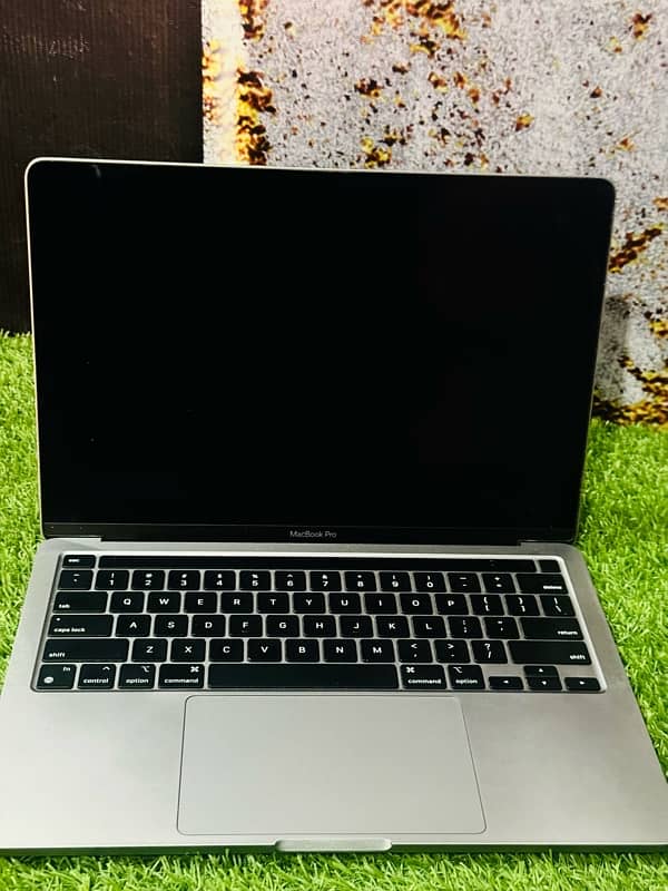 Apple MacBook Pro 2020 0