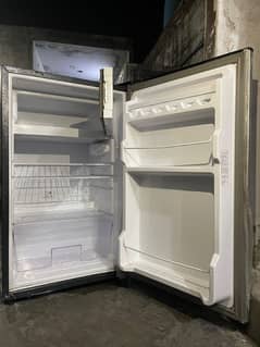 dawlance refrigerator 9101nd r ( Black & Gray)