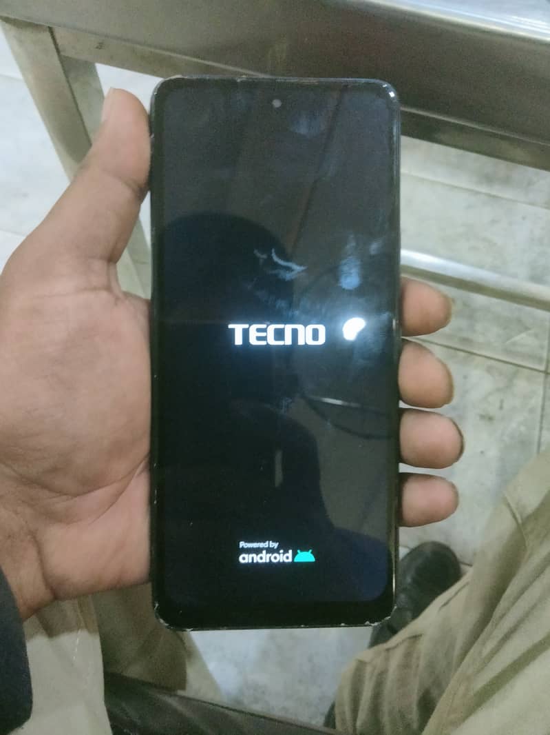 techno camon 18t 128gb. with box 4