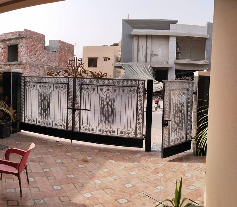 10 Marla House For Sale In Paragon City Lahore 27