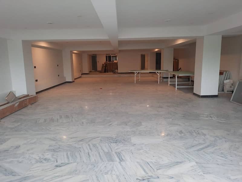 5000 Sq Ft Commercial Space Available For Rent In Expressway Islamabad 1