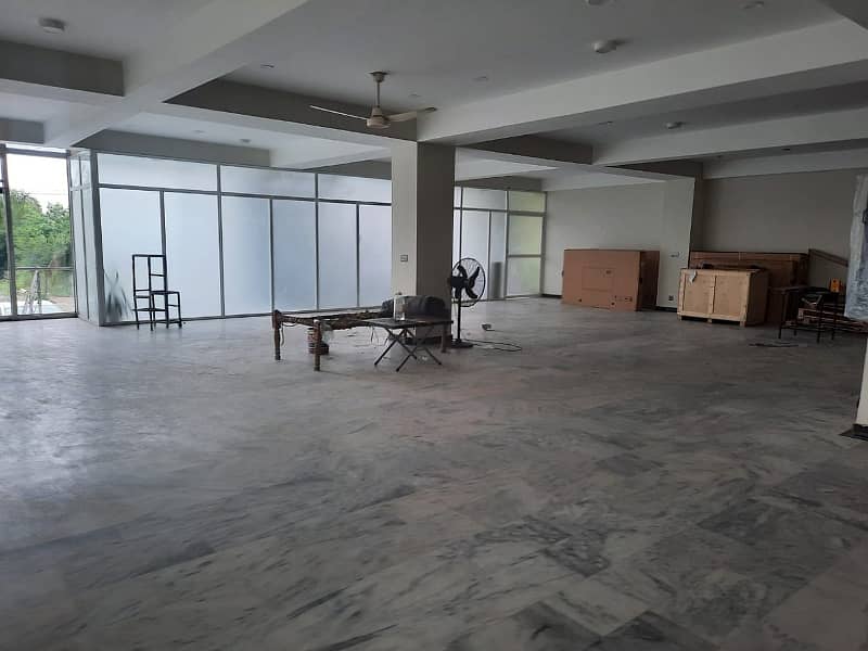 5000 Sq Ft Commercial Space Available For Rent In Expressway Islamabad 11