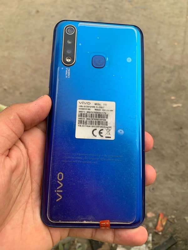 Vivo y19  8 256gb 1