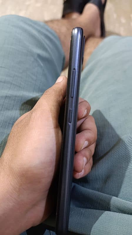 Realme C25s 4/128 2