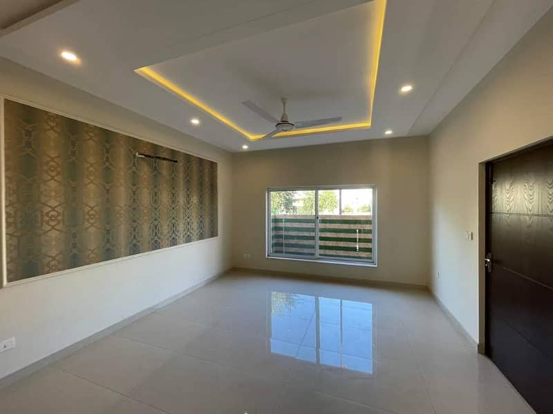 Bahria Enclave Sector M 10 Marla House Available For Sale Good Location Brand New 7