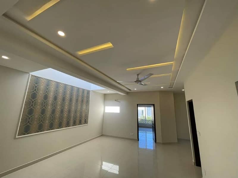 Bahria Enclave Sector M 10 Marla House Available For Sale Good Location Brand New 22