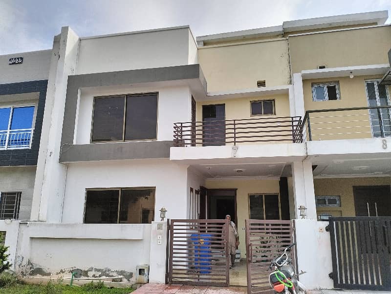 Bahria Enclave Sector H 5 Marla House Available For Rent Good Location 0