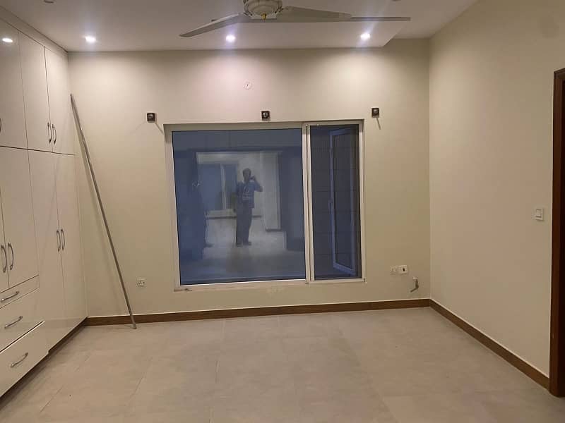 Bahria Enclave Sector C 1 Kanal Basement Available For Rent 3 Bedroom TV Lounge Kitchen Drawing Room 7