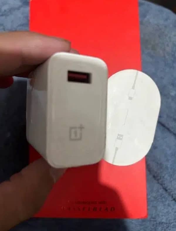 Oneplus 8 pro ka 100% Original Box Pulled Charger hy 0