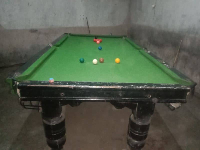 snooker table 0