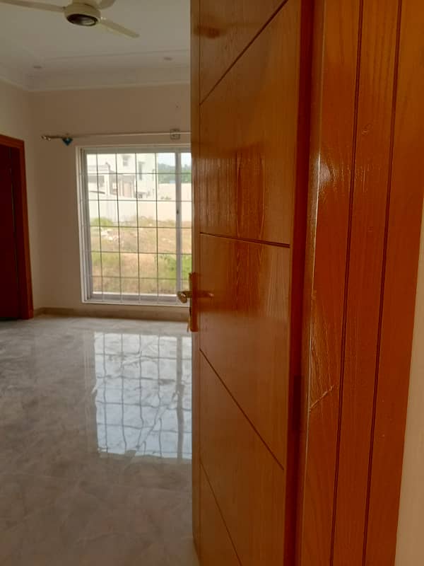 Brand New kanal house for rent in phase 7 bahria Hamlet Rawalpindi 11