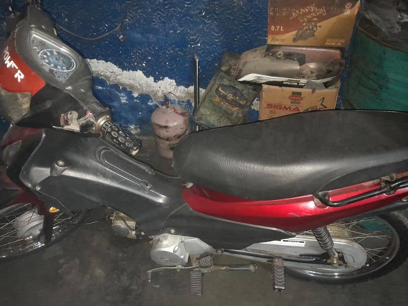 Ladies Scooty For Sale Self Start Auto scooty 0