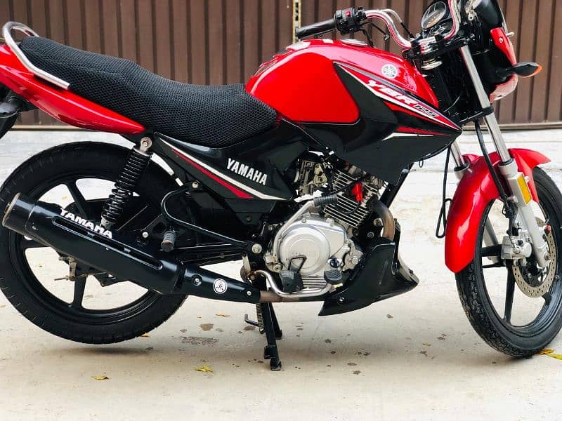 Yamaha YBR 125 2021 model neat  and clean condition personal  use 7