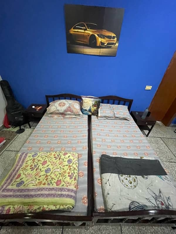 2x single bed 3