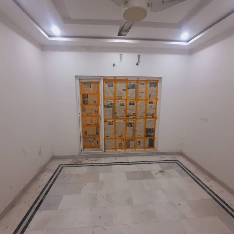 1 Kanal Lower Portion Separate Gate With Basement 5 Bed Attach Bath 2 Tv lounge 2 Kitchen Store Drawing Dinning Servant Quarter 4 car Parking in DHA Phase 8 15