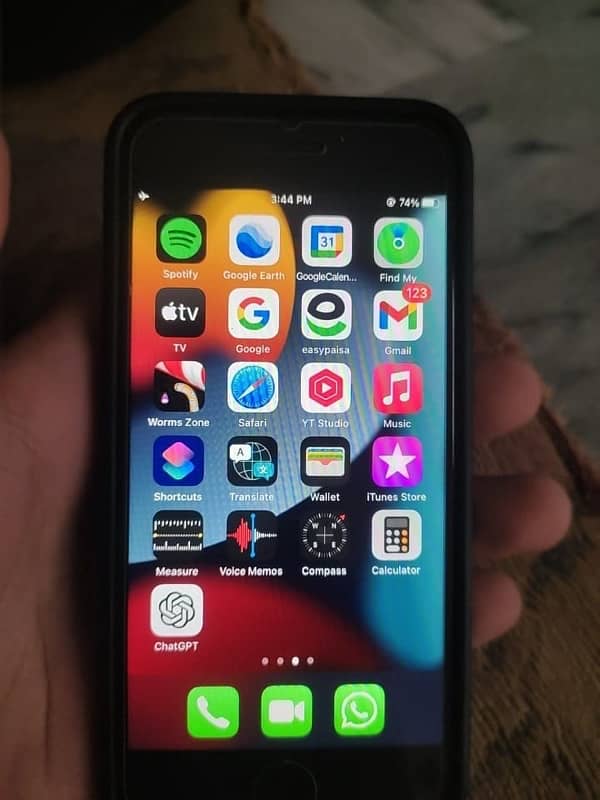 I phone 7 (128GB) 8