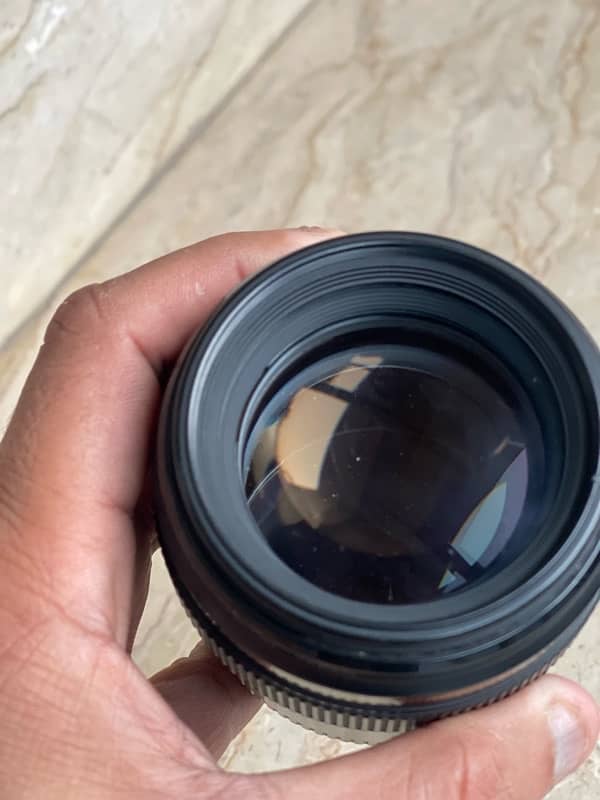 Canon lens 85mm1.8 for sale 3