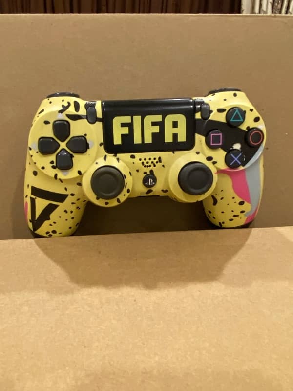 PS4 FIFA Edition Controller Copy 1