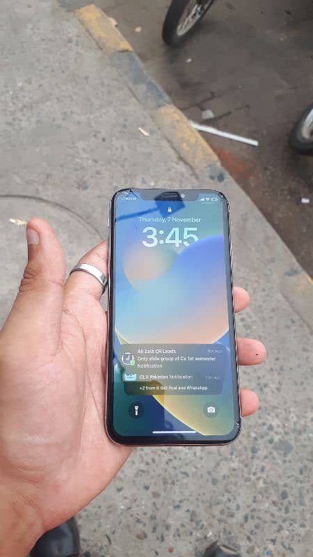 Iphone X 256 Pta approved lush condition 1