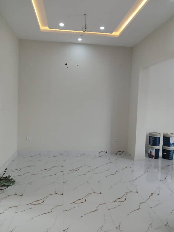 10 MARLA LOWER PORTION FOR RENT IN WAPDA TOWN 41