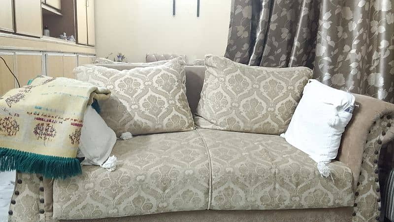 7 seater sofa 3