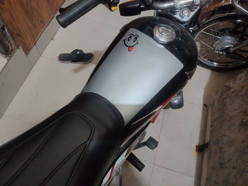 Honda 70 showroom condition 2025 4