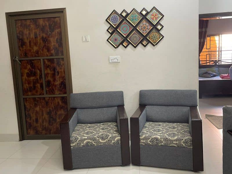 05 seater sofa set 0