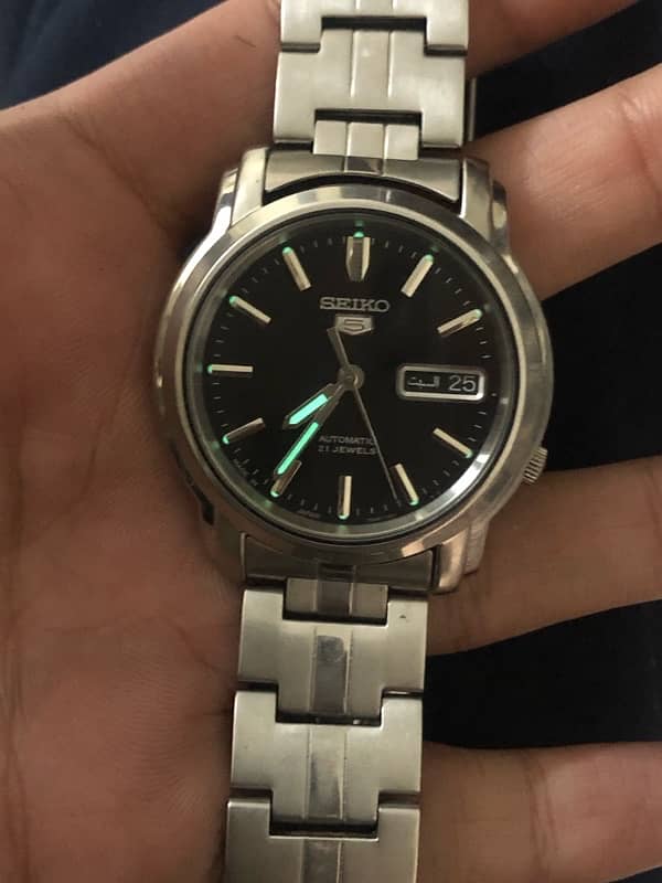 seiko 5 glass back 1