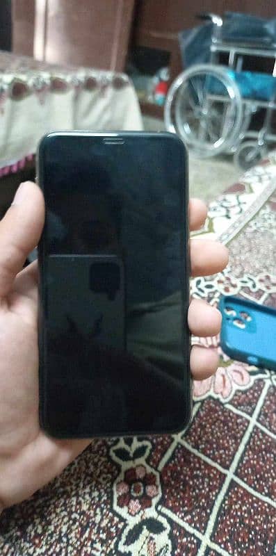 IPHONE 11 PRO 256GB NON PTA ( WITH SIM TIME ) 1